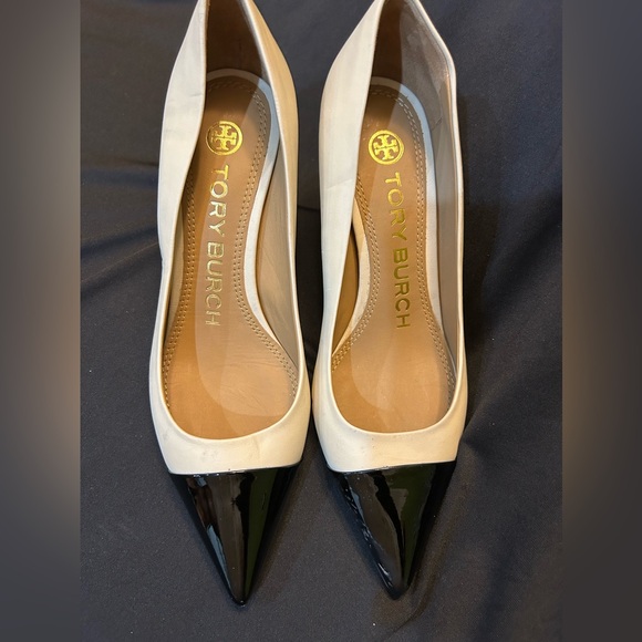 Tory Burch Cap-Toe Pumps Cream and Black Patent pointy Like new - Picture 2 of 8
